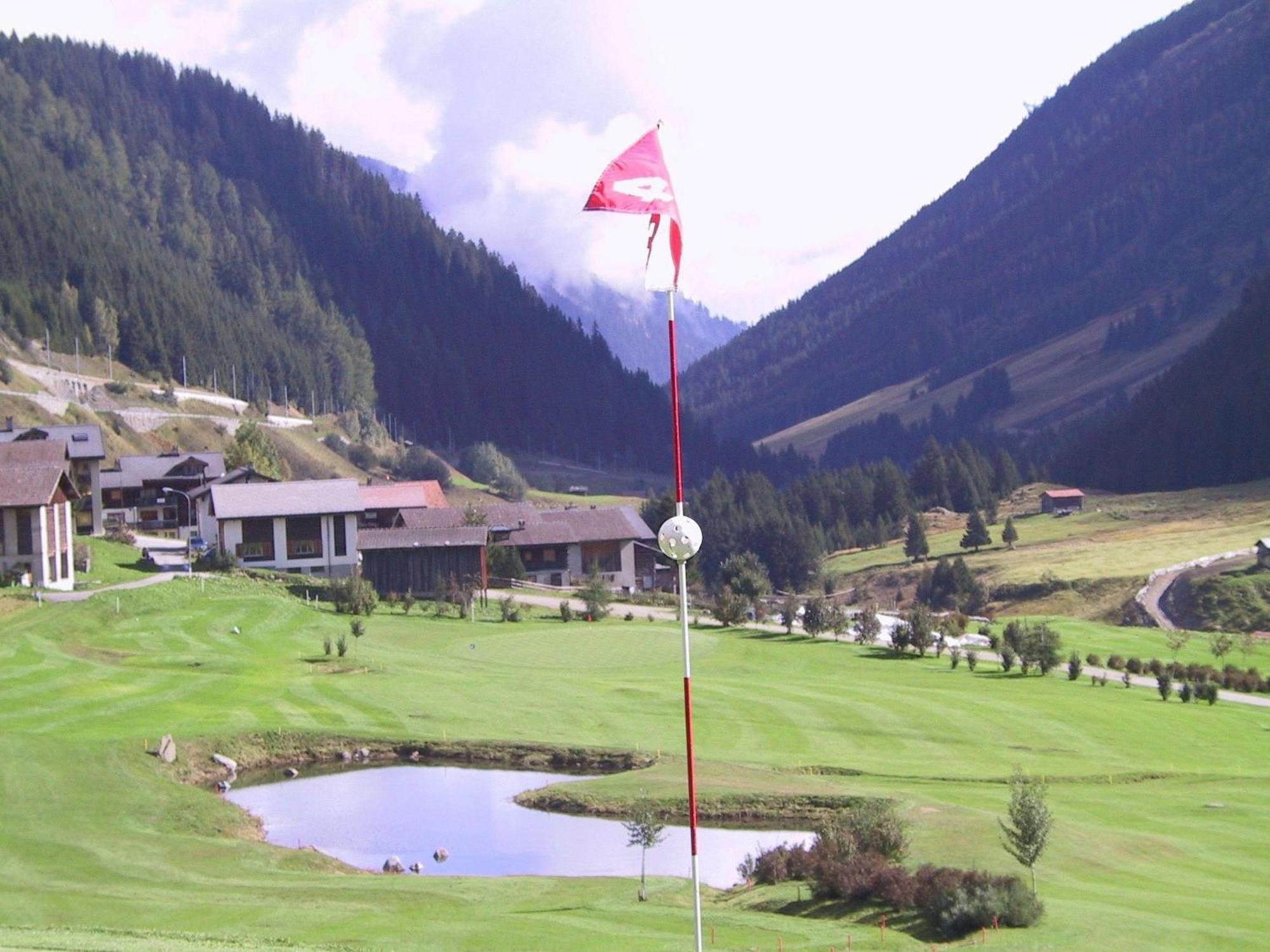 Hotel La Cruna Sedrun Exterior foto
