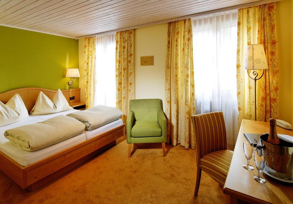 Hotel La Cruna Sedrun Quarto foto